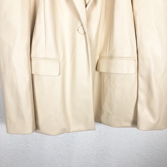 WeWoreWhat Faux Leather Blazer Medium Cream Oversized Quiet Luxury Minimalist - Picture 10 of 13